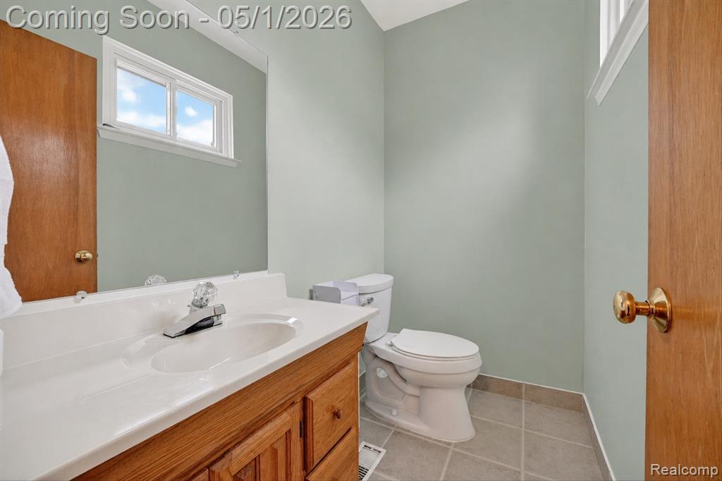 7061 London Court, Canton, MI 48187 — Photo 16