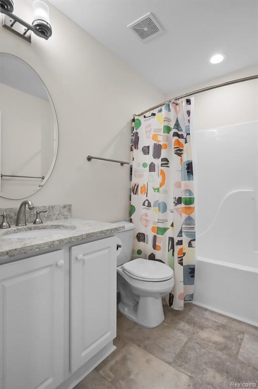 632 Riverstone Lane, Chelsea, MI 48118 — Photo 15