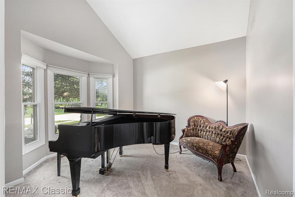 45483 Addington Lane, Novi, MI — Photo 6