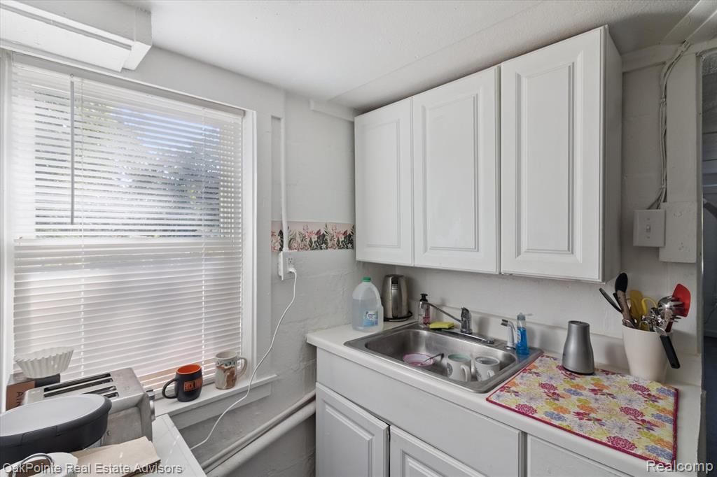 11429 Frey Court, Whitmore Lake, MI 48116 — Photo 14