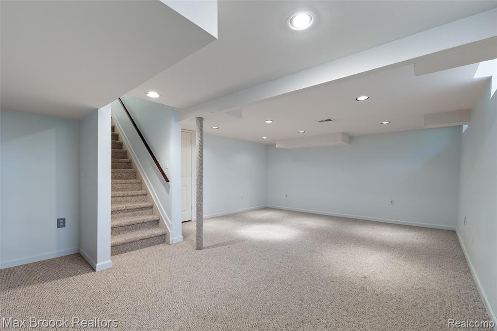 683 Thurber Drive, Troy, MI 48085 — Photo 41