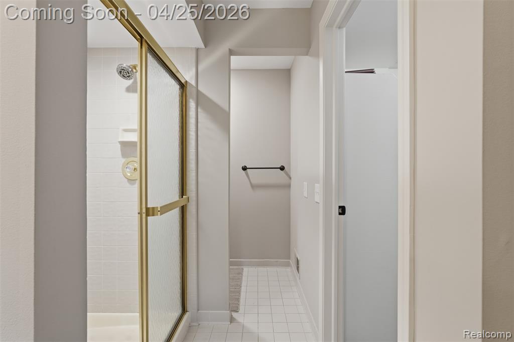 16318 Country Knoll Drive, Northville, MI 48168 — Photo 17