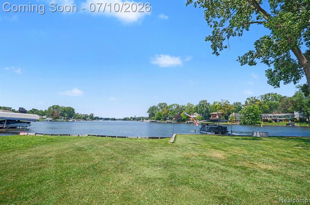 160 Wolverine Drive, Wolverine Lake, MI 48390 — Photo 28