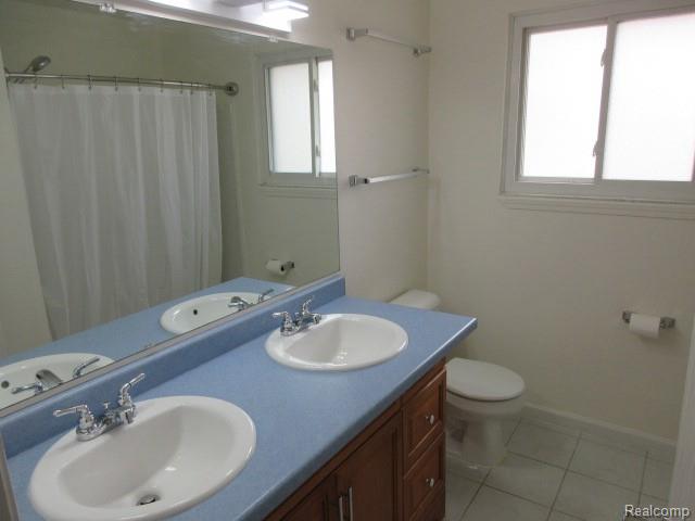 47487 Greenview Road, Utica, MI 48317 — Photo 17