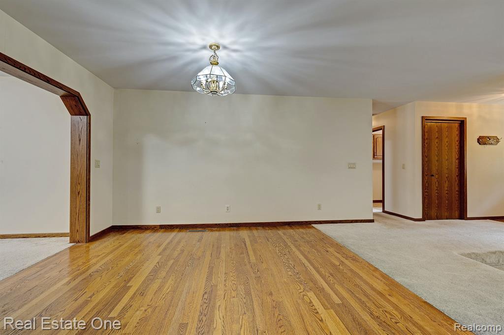 2225 LYNN Road, Sanford, MI 48657 — Photo 12
