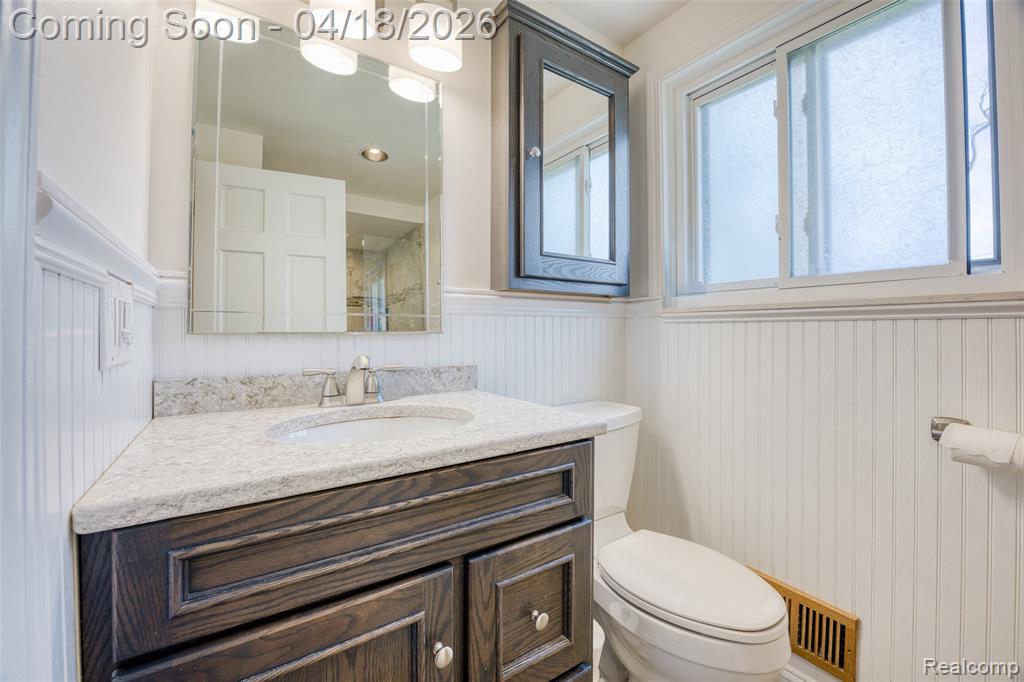 19965 Beverly Road, Beverly Hills, MI 48025 — Photo 30