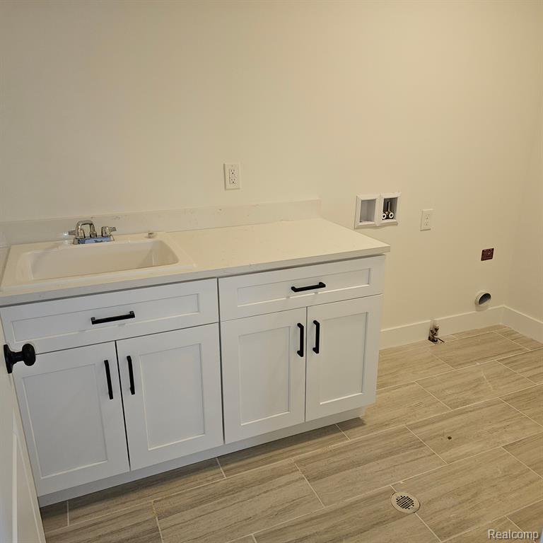 50638 MISTWOOD Drive, Macomb, MI 48042 — Photo 11