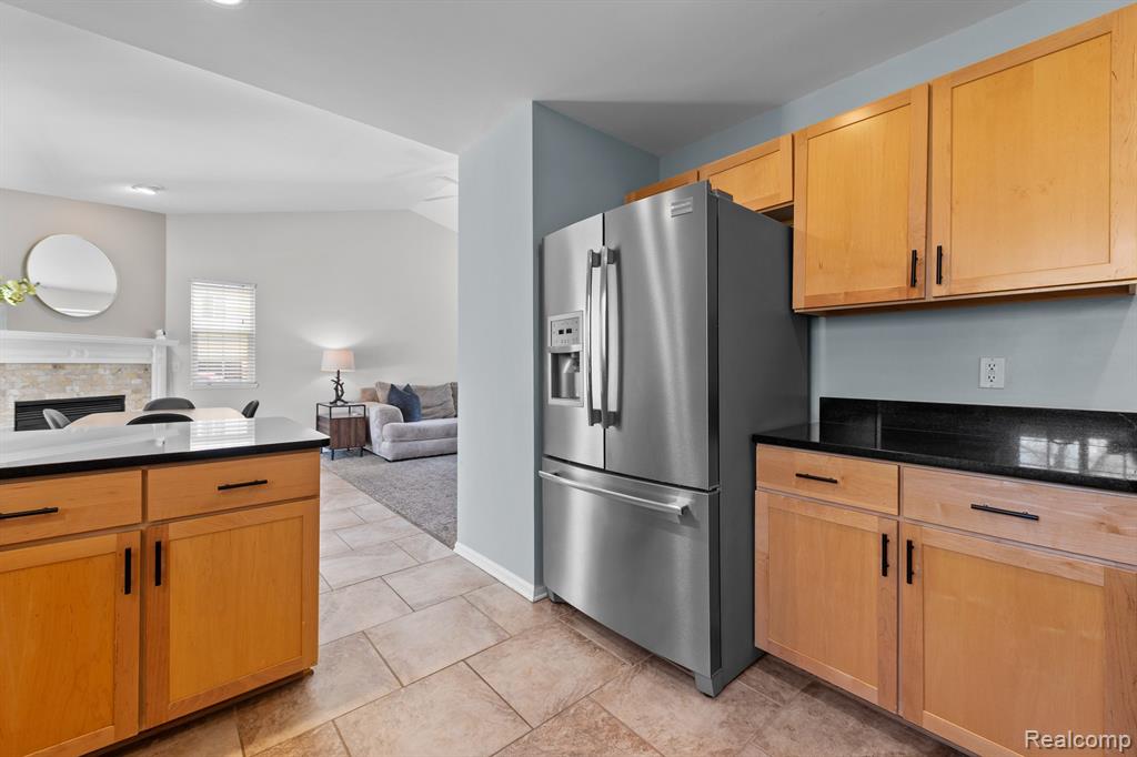 6101 Maple Trail, Grand Blanc, MI 48439 — Photo 9