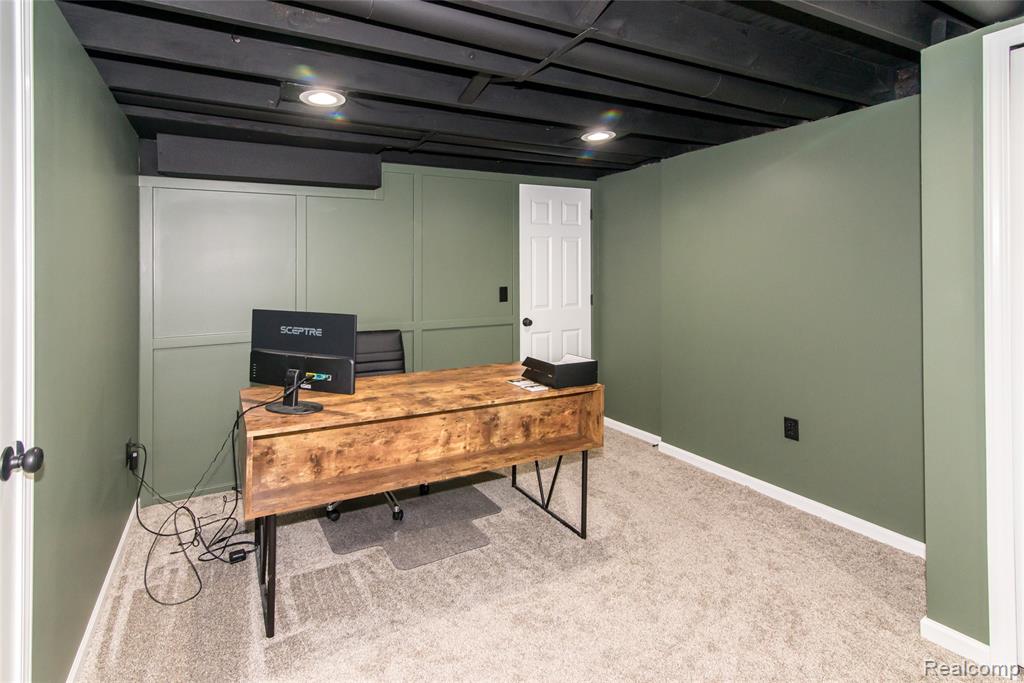 45234 Prestbury Road, Canton, MI 48187 — Photo 36