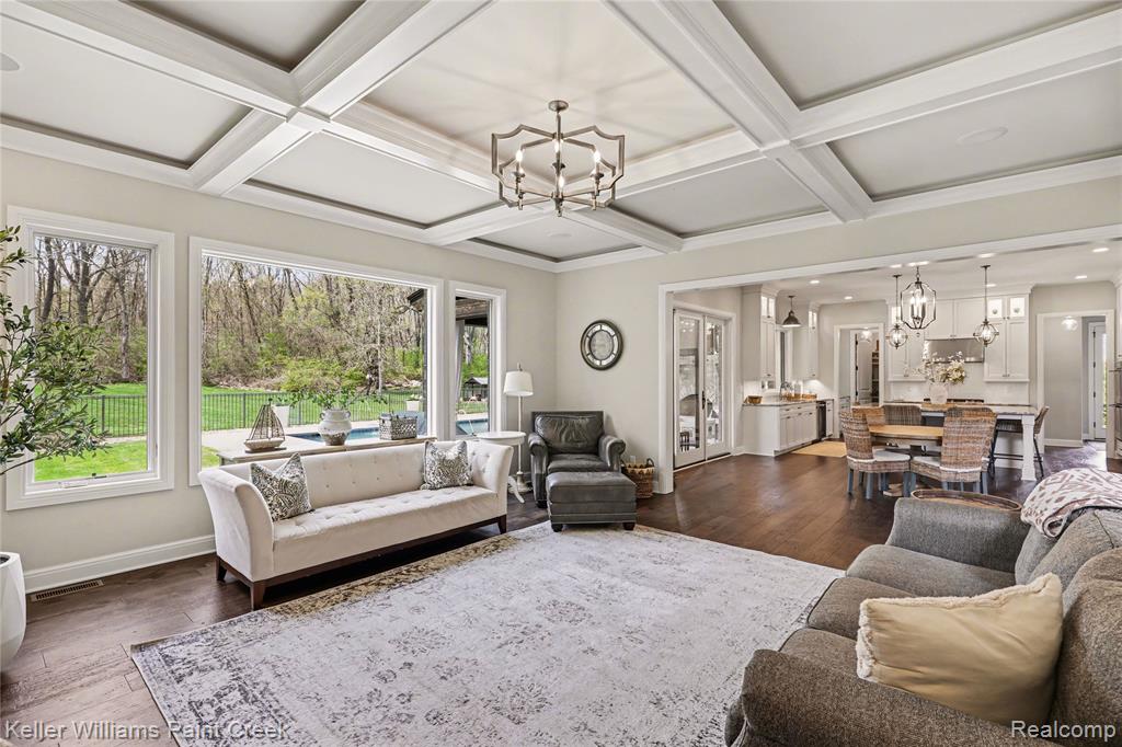 8135 Pine Knob Meadows Drive, Clarkston, MI 48348 — Photo 11