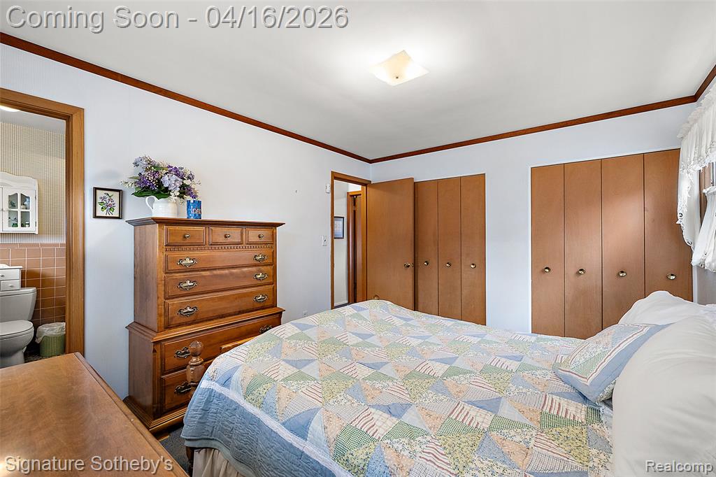 28868 Lorikay Street, Farmington, MI 48334 — Photo 16