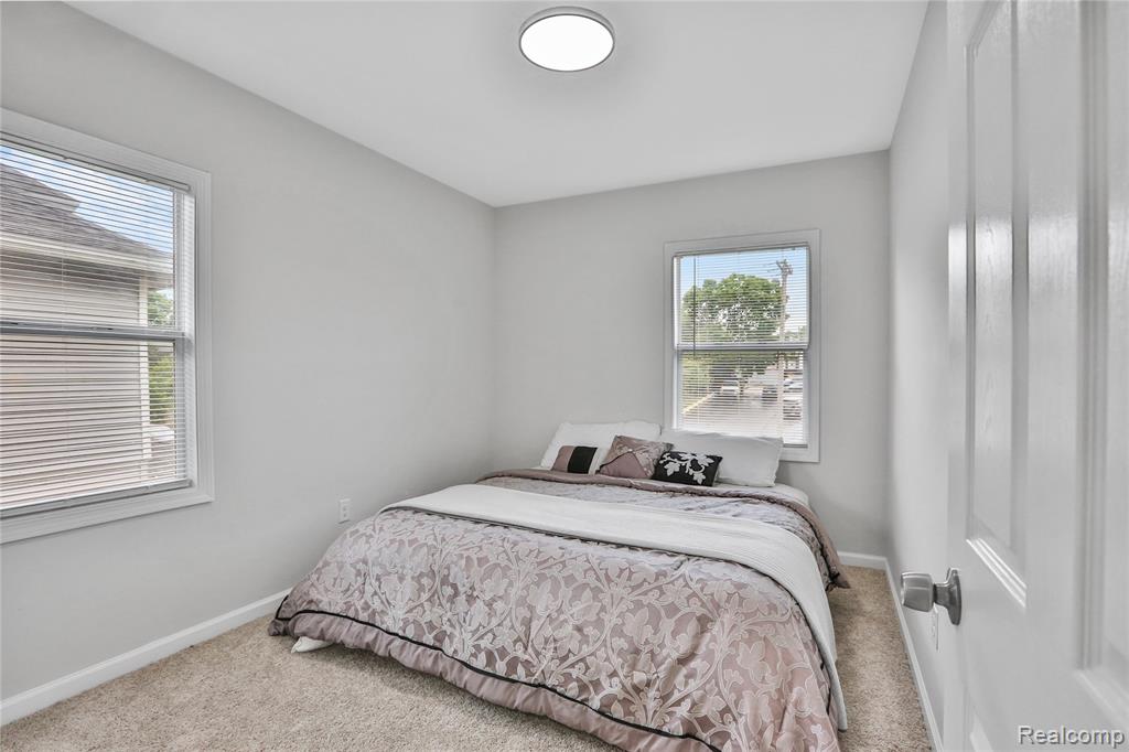 80 Northbound Gratiot Avenue, Shelby Twp, MI 48043 — Photo 19
