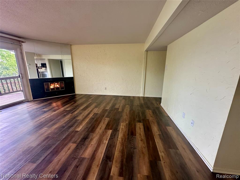 1744 Grove Road, A-101, Ypsilanti, MI 48198 — Photo 8
