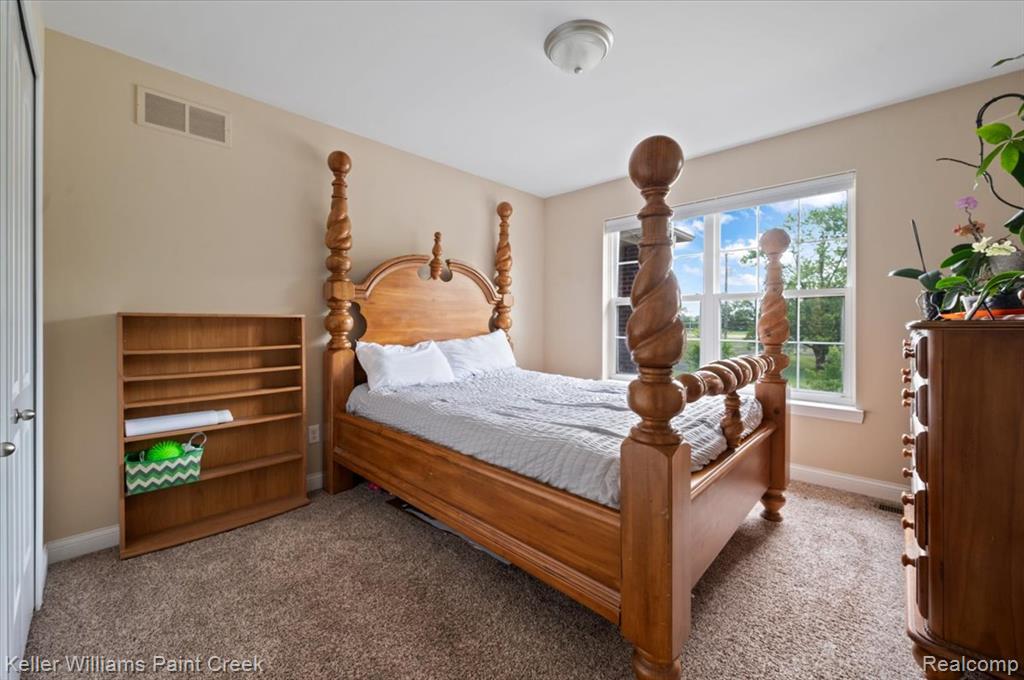 915 Harris Drive, Troy, MI 48083 — Photo 18
