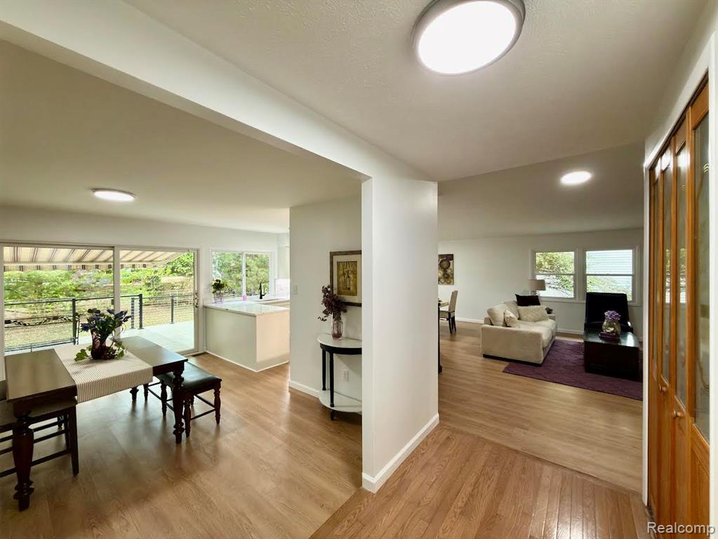 4973 Danbury Drive, Troy, MI 48085 — Photo 12