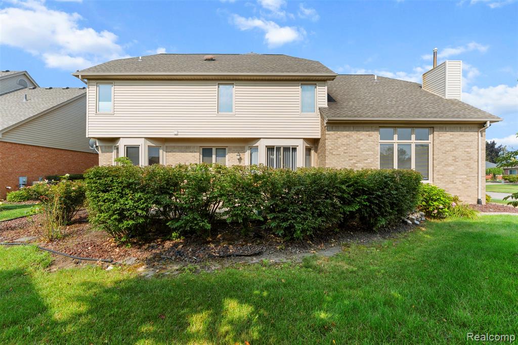 47668 Whippoorwill Drive, Macomb, MI 48044 — Photo 45
