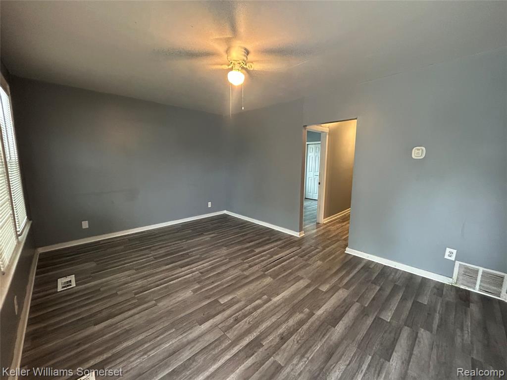 7559 Studebaker Avenue, Warren, MI 48091 — Photo 6
