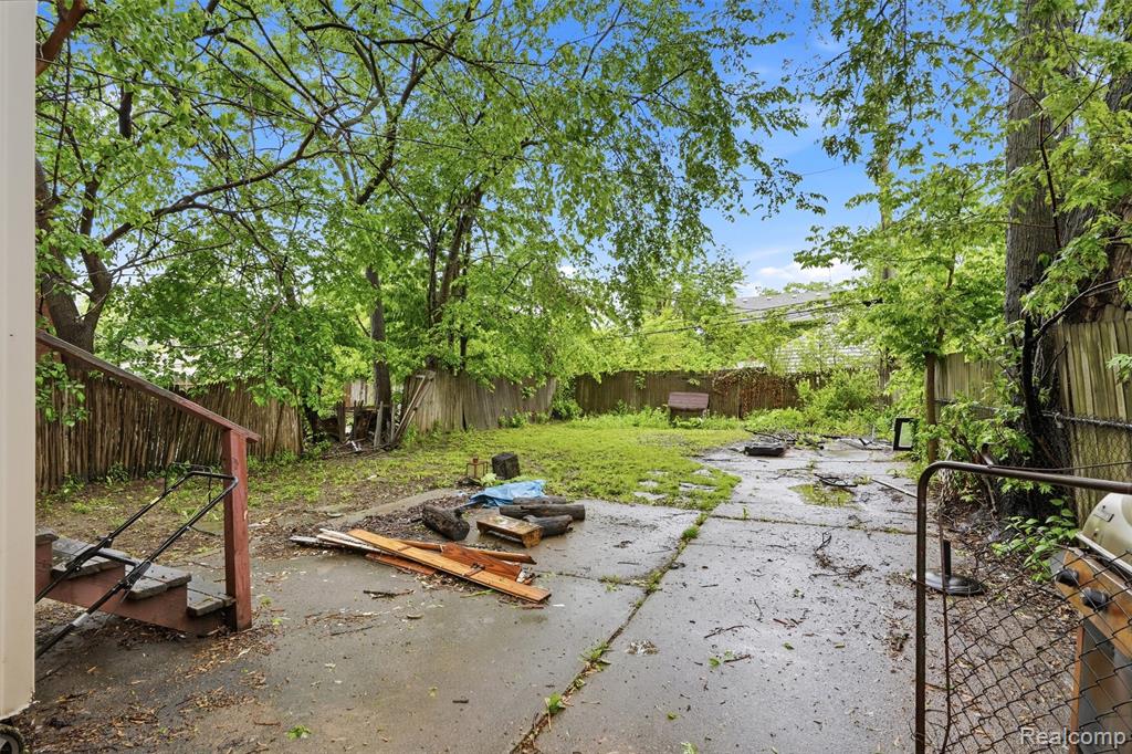 5790 Berkshire Street, Detroit, MI 48224 — Photo 17