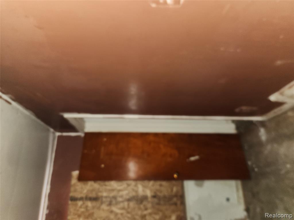 11669 Strathmoor Street, Detroit, MI, 48227