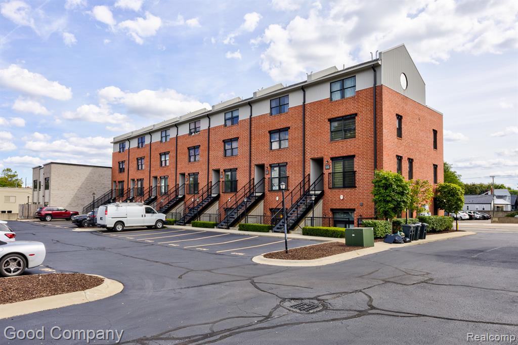 640 W 11 Mile Road, Royal Oak, MI 48067 — Photo 37