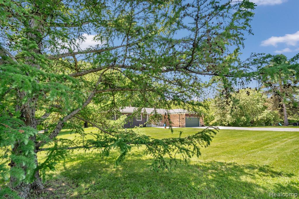 5177 Merwin Road, Lapeer, MI 48446 — Photo 45