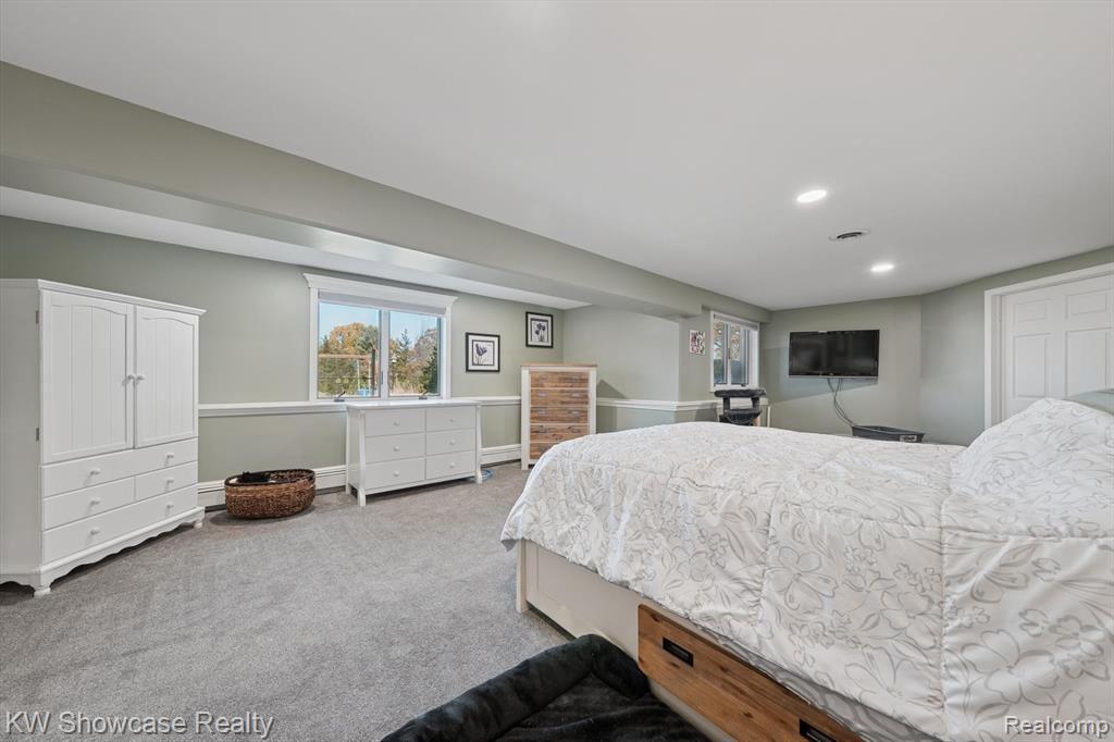 1112 W Cook Road, Grand Blanc, MI 48439 — Photo 44