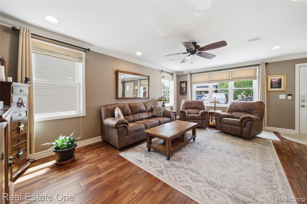 9528 Main Street, Whitmore Lake, MI 48189 — Photo 5