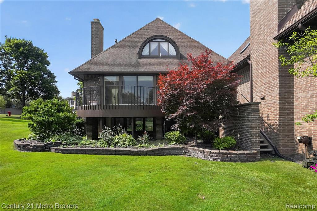 9095 S Saginaw Road, 13, Grand Blanc, MI 48439
