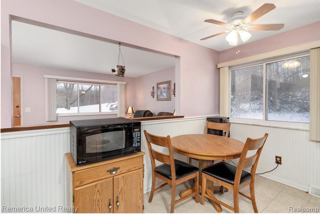 5731 FLEMINGS LAKE Road, Clarkston, MI 48348 — Photo 16