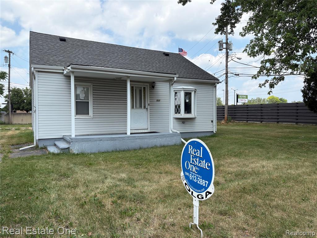 5873 Elmgrove Avenue, Warren, MI 48092 — Photo 12