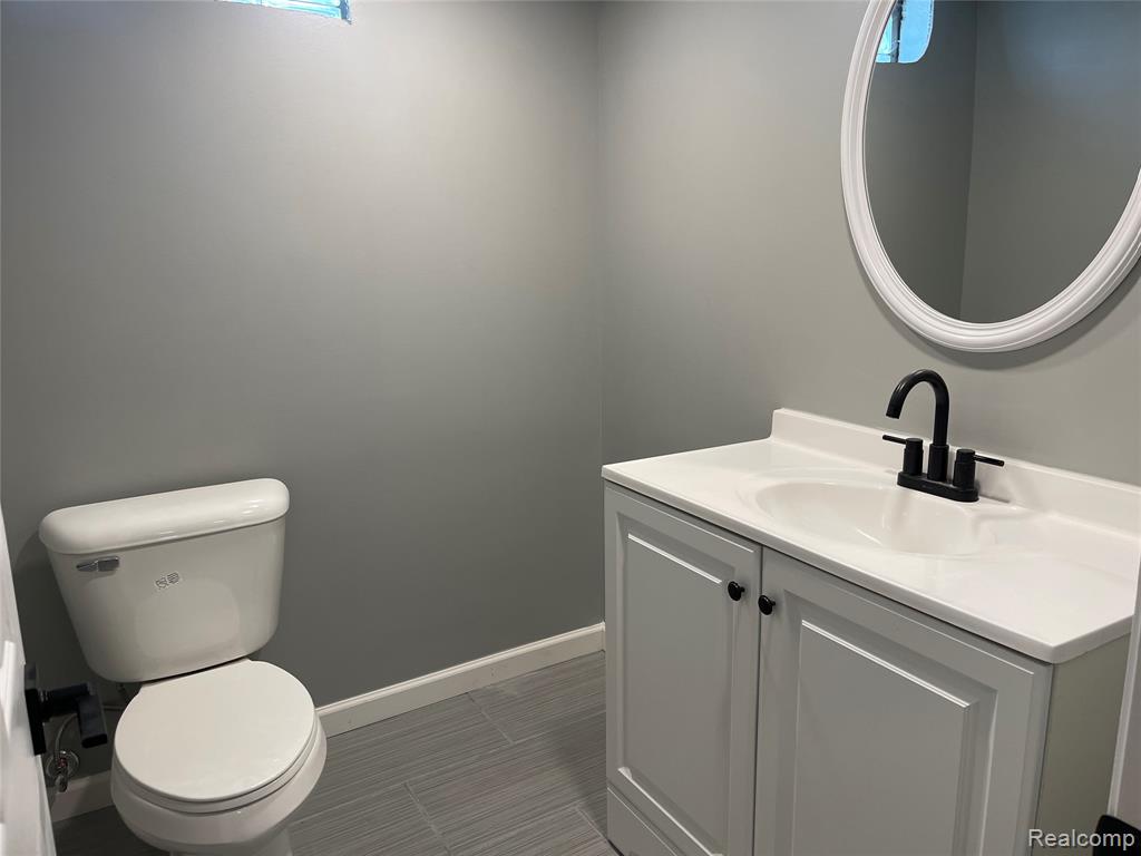 13203 Chestnut Street, Southgate, MI 48195 — Photo 27