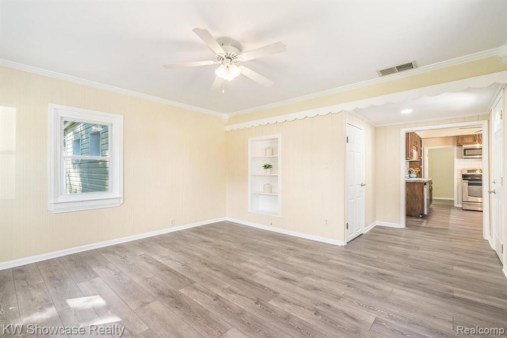 71 W Wabash Avenue, Belleville, MI 48111 — Photo 4