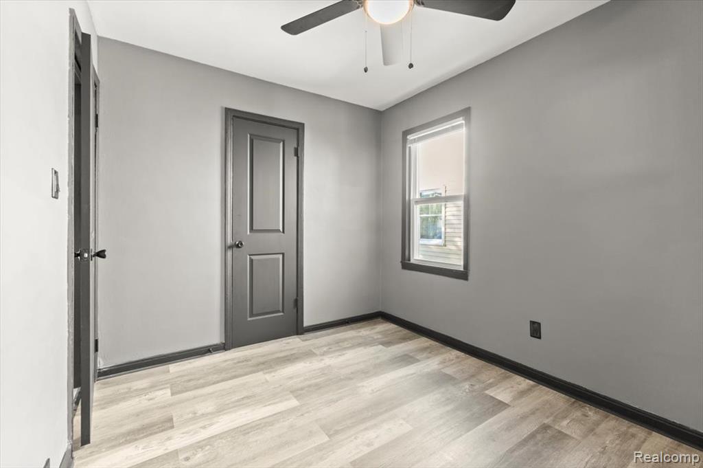 8418 Fielding Street, Detroit, MI 48228 — Photo 30