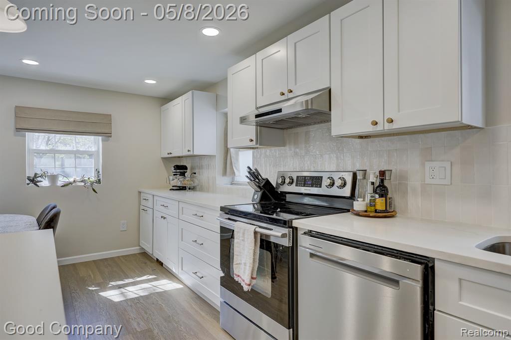 928 Marywood Drive, Royal Oak, MI 48067 — Photo 12