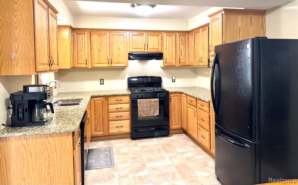 4550 Maeder Street, Shelby Twp, MI 48316 — Photo 5