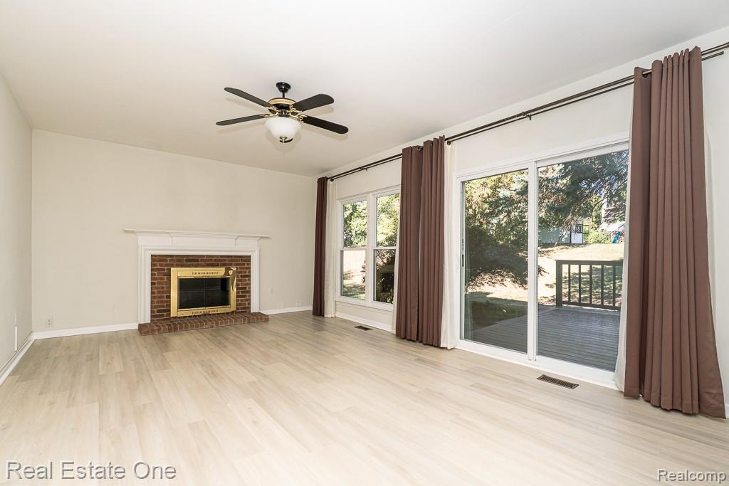 619 Whitney Drive, Rochester Hills, MI 48307 — Photo 23