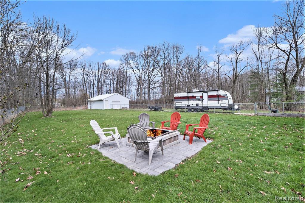 5308 Hammond Road, Lapeer, MI 48446 — Photo 22