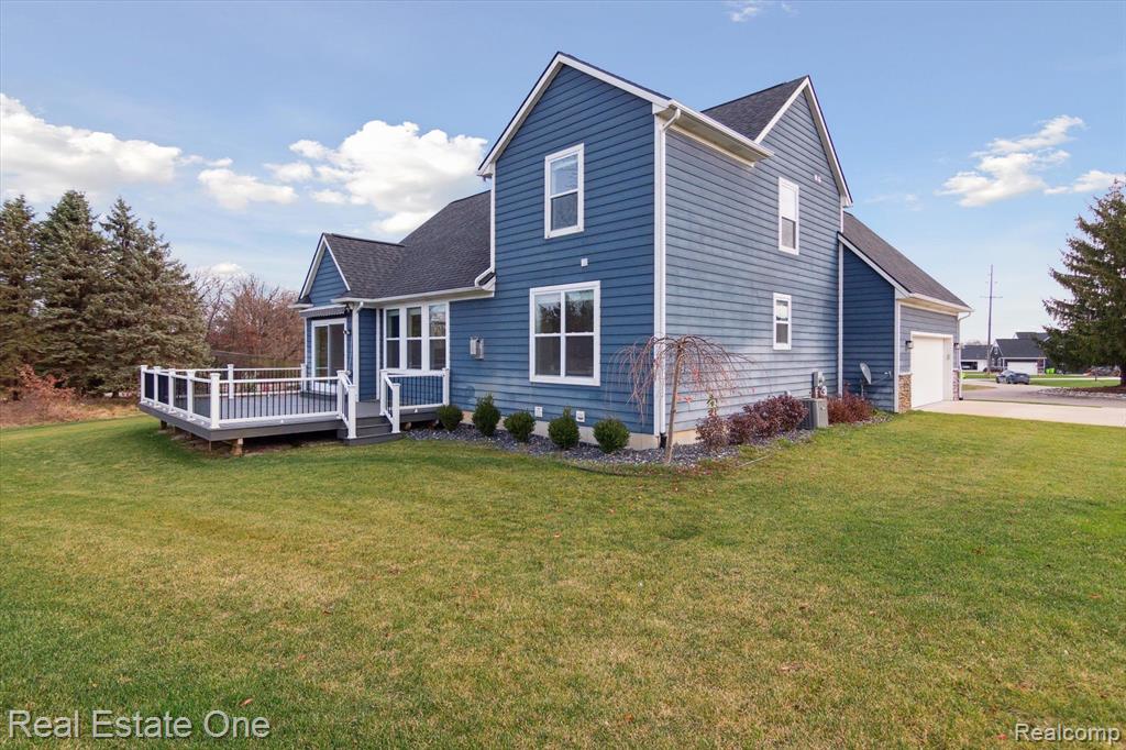 603 BRAXWOOD Place, Milford, MI 48381 — Photo 52