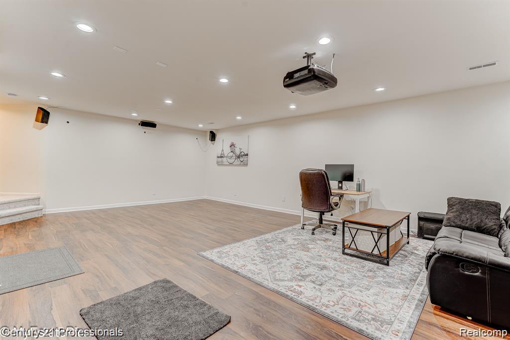 43646 Prospect Lane, Novi, MI — Photo 39