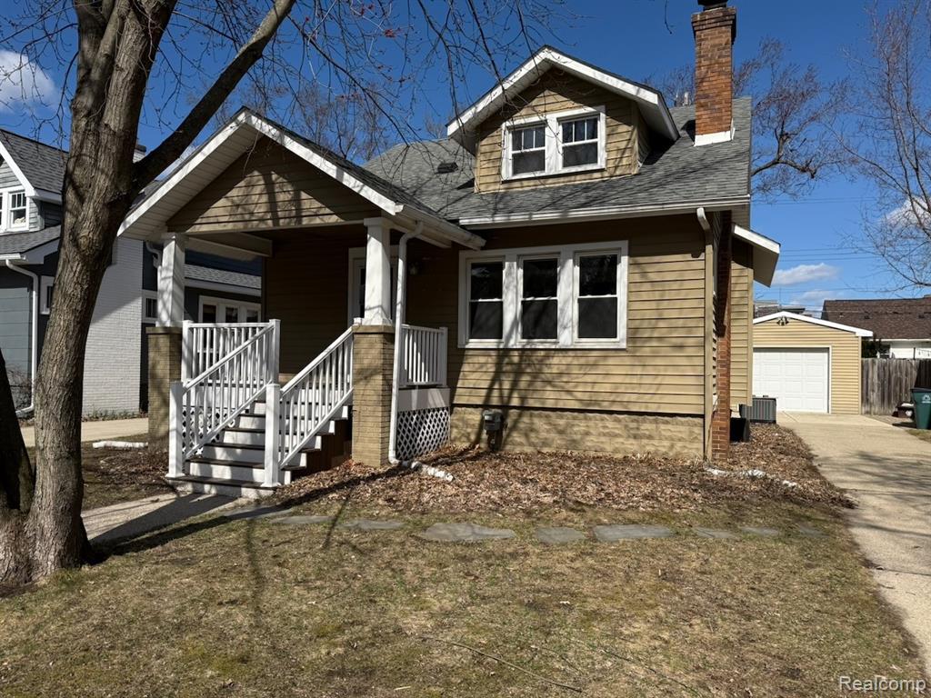 520 W Saratoga Street, Ferndale, MI 48220 — front exterior