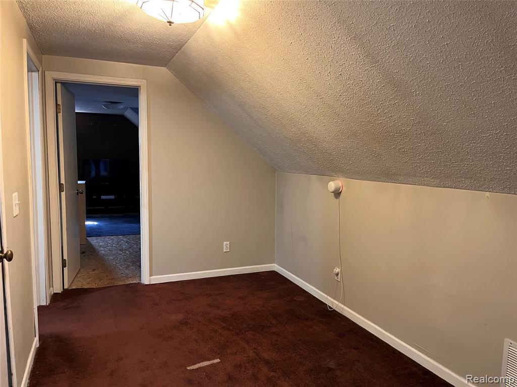 6126 Green Court, Chelsea, MI 48118 — Photo 31