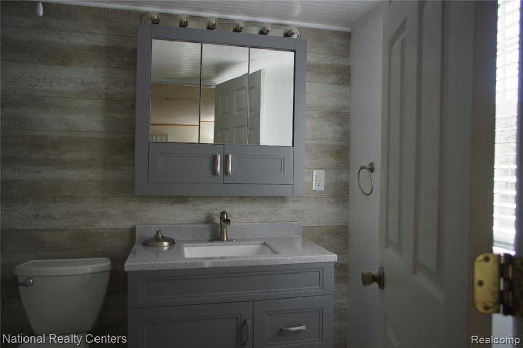 8276 War Road, Newport, MI 48166 — Photo 15