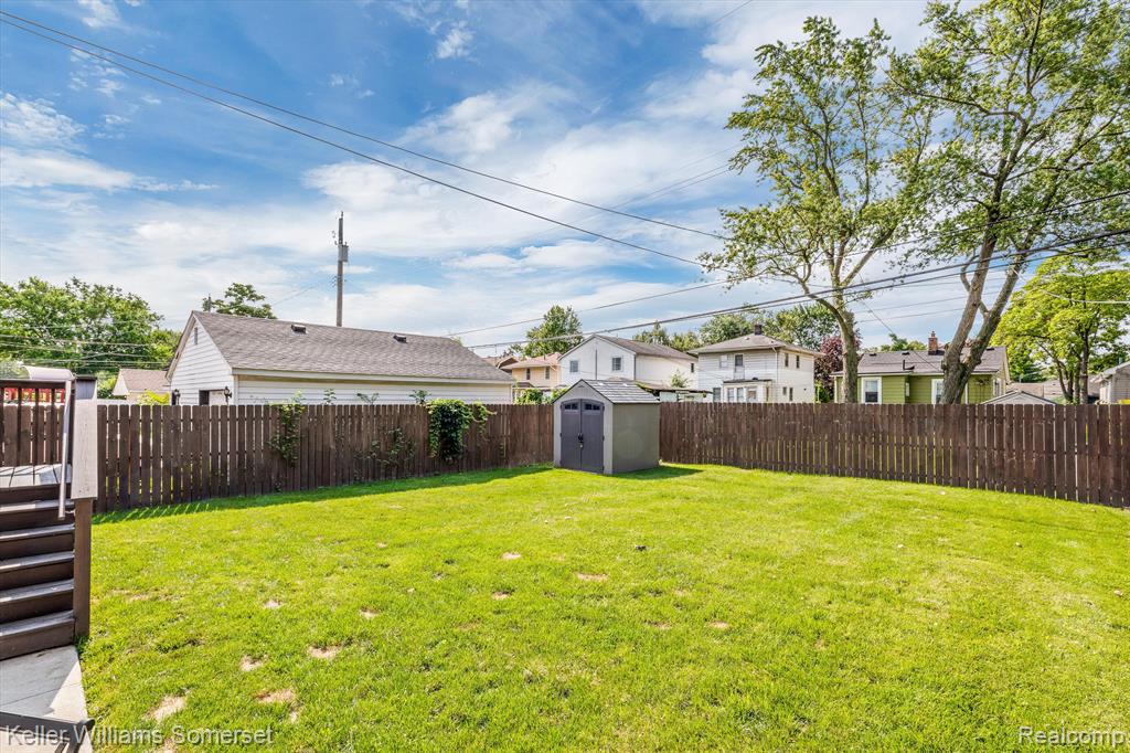 400 CHANNING Street, Ferndale, MI 48220 — Photo 18