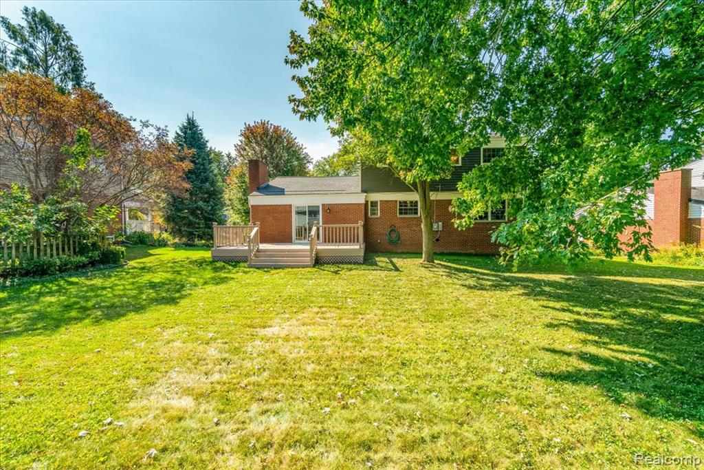 367 Pleasant Ridge Court, Saline, MI 48176 — Photo 14