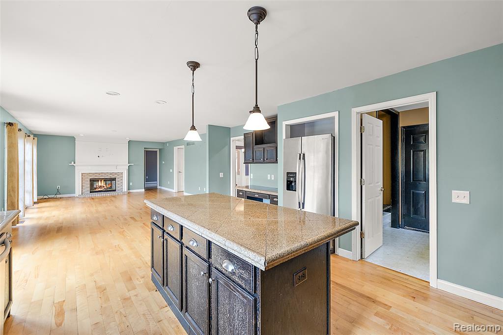 5699 Applegrove Drive, West Bloomfield, MI 48324 — Photo 8