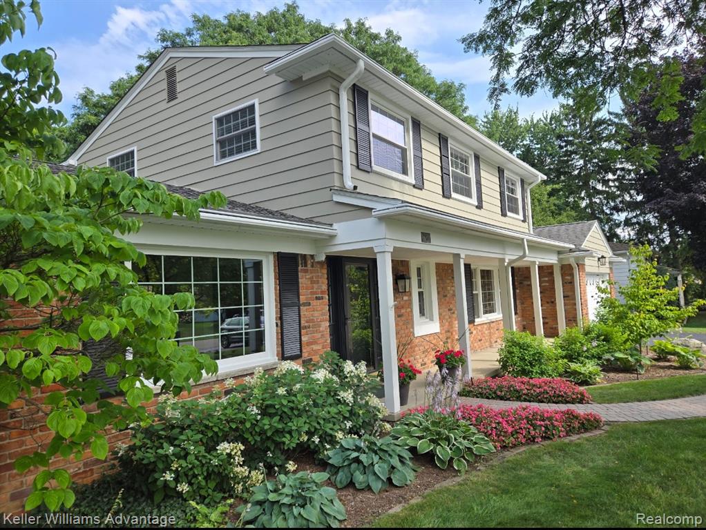 6951 Lee Crest Drive, West Bloomfield, MI — Photo 2