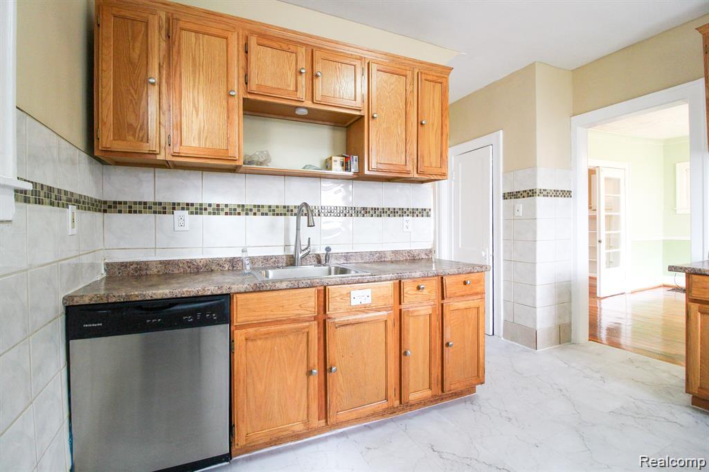 1612 Atkinson Street, Detroit, MI 48206 — Photo 20