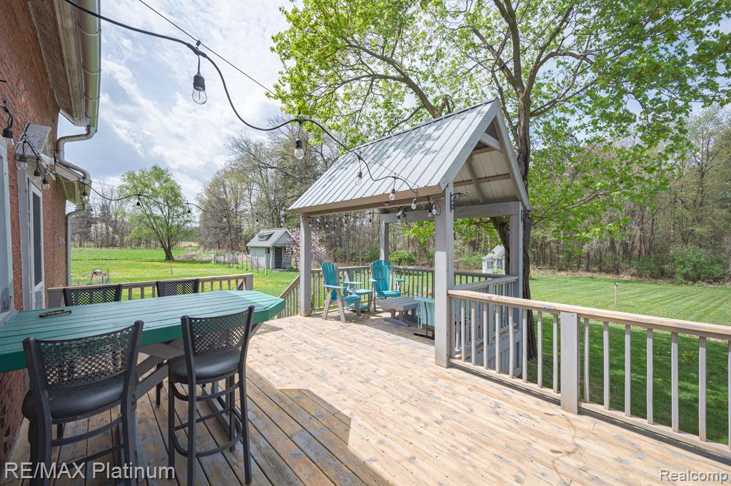4015 BENNETT LAKE Road, Fenton, MI 48430 — Photo 9