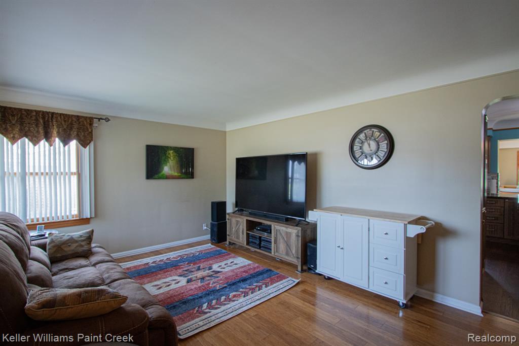 8336 Timberline Drive, Shelby Twp, MI 48316 — Photo 6