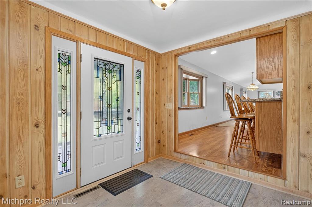 4932 Grange Hall Road, Holly, MI 48442 — Photo 7